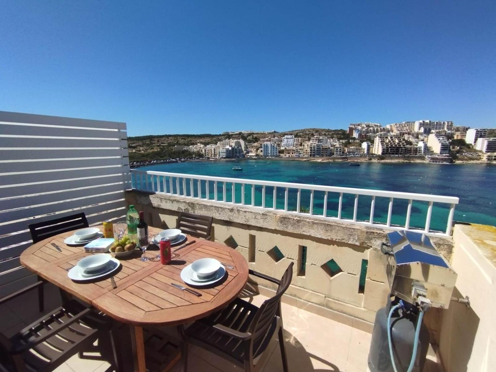 Blue Harbour Seafront Penthouse With Large Terrace With Panoramic Sea Views - By Getawaysmalta Apartment St. Paul's Bay Ngoại thất bức ảnh