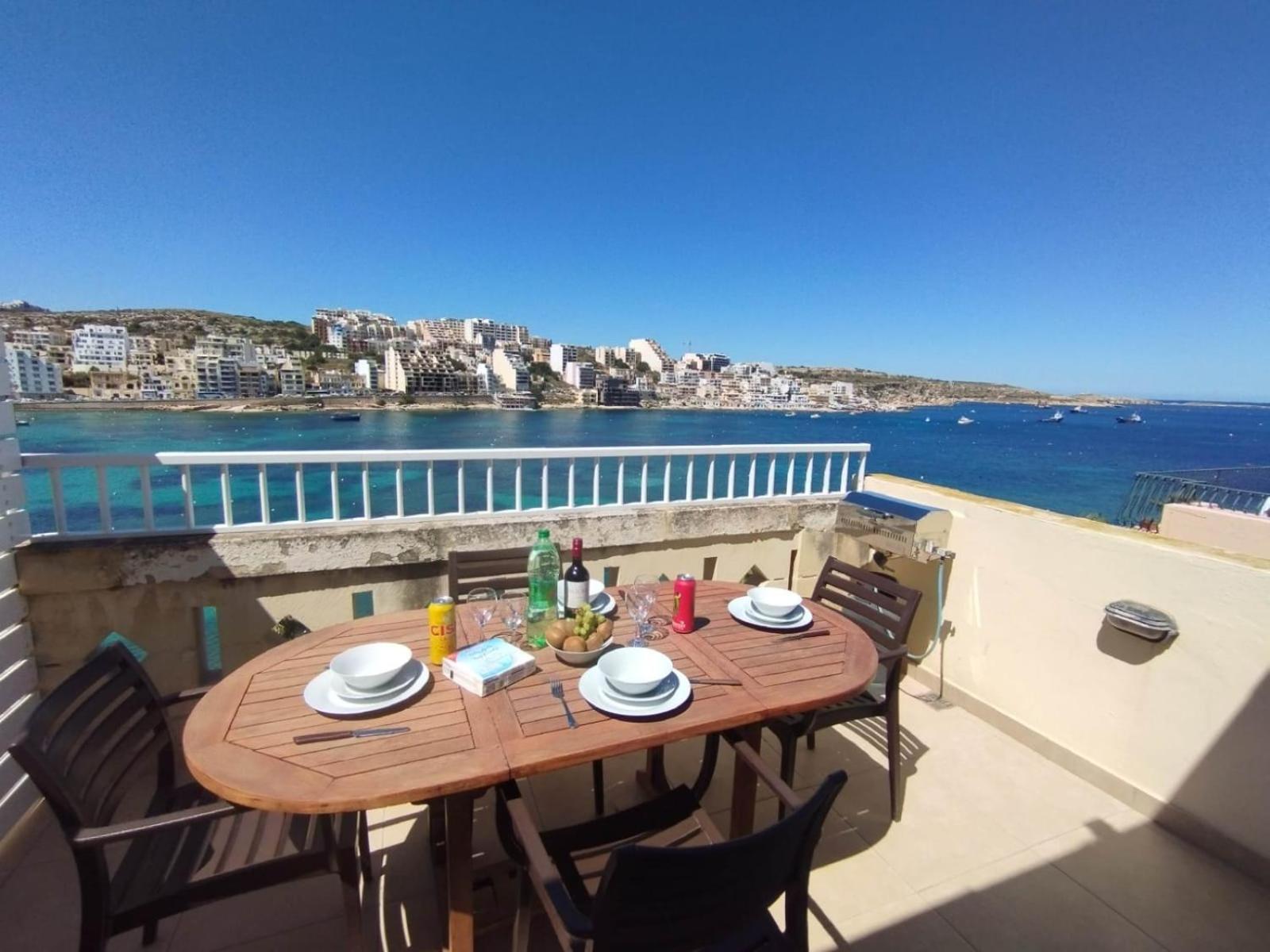 Blue Harbour Seafront Penthouse With Large Terrace With Panoramic Sea Views - By Getawaysmalta Apartment St. Paul's Bay Ngoại thất bức ảnh